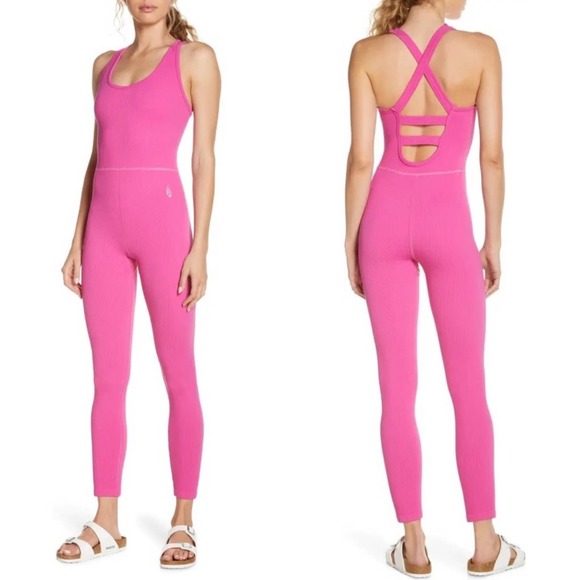 NEW Free People Movement Fizz Free Throw Jumpsuit in Fuchsia Size M - Picture 1 of 5
